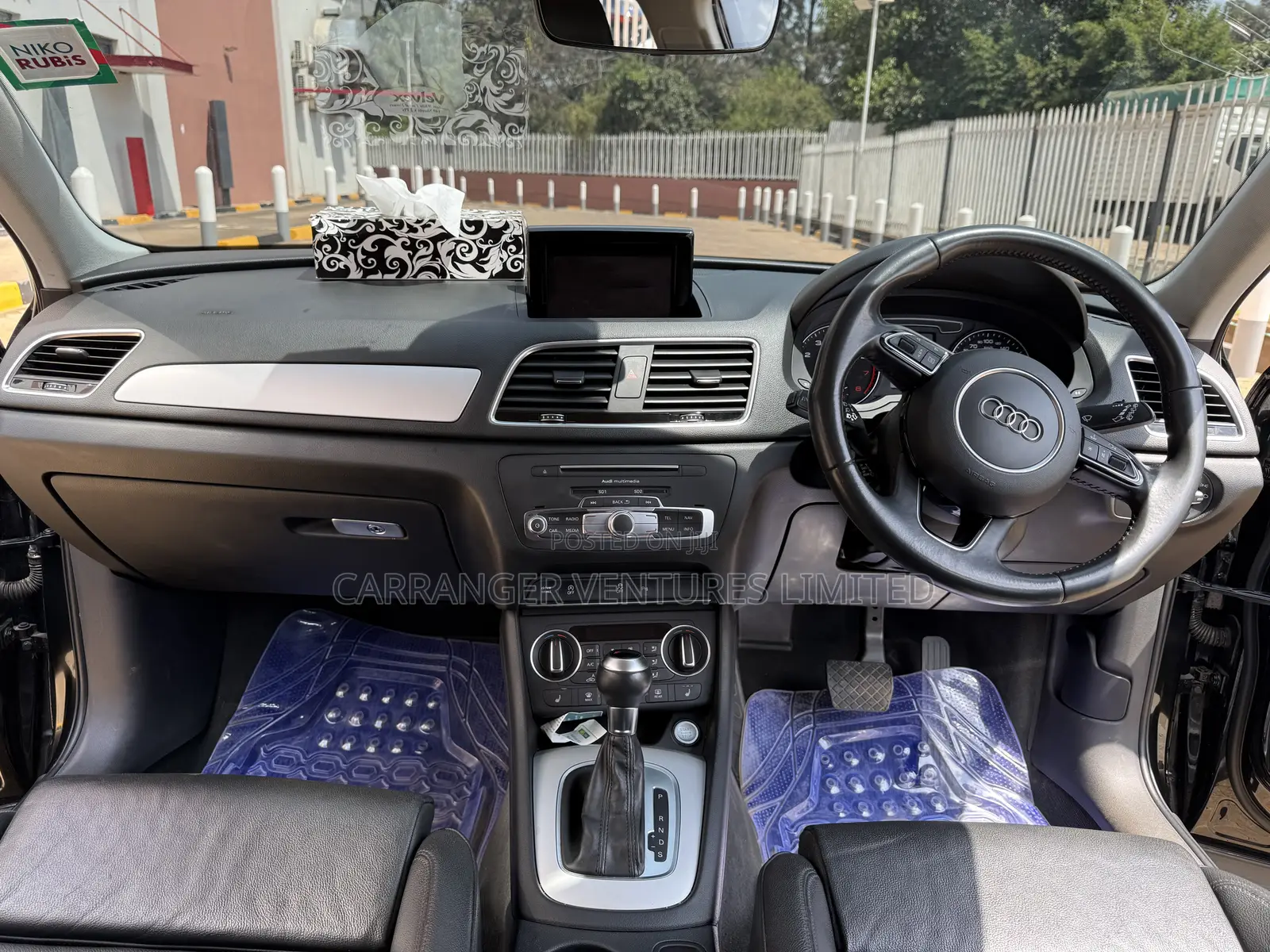 Audi Q3 2018 Black
