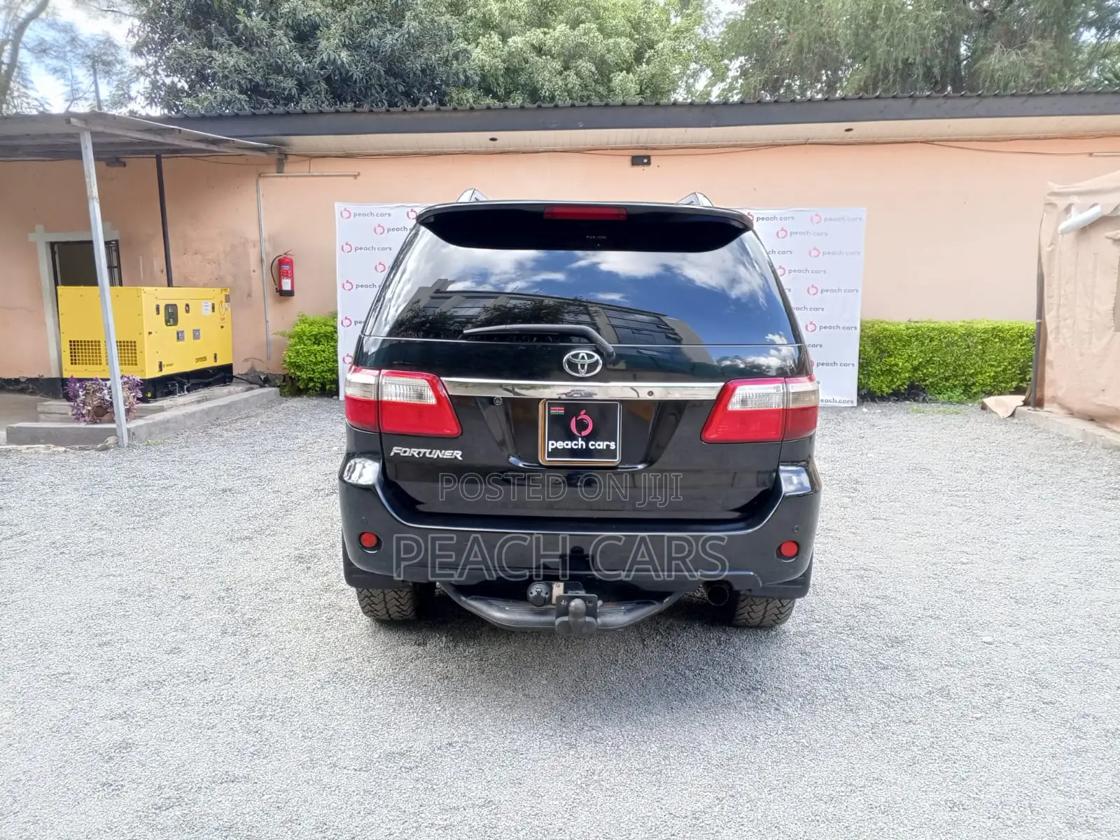Toyota Fortuner 2010 Black