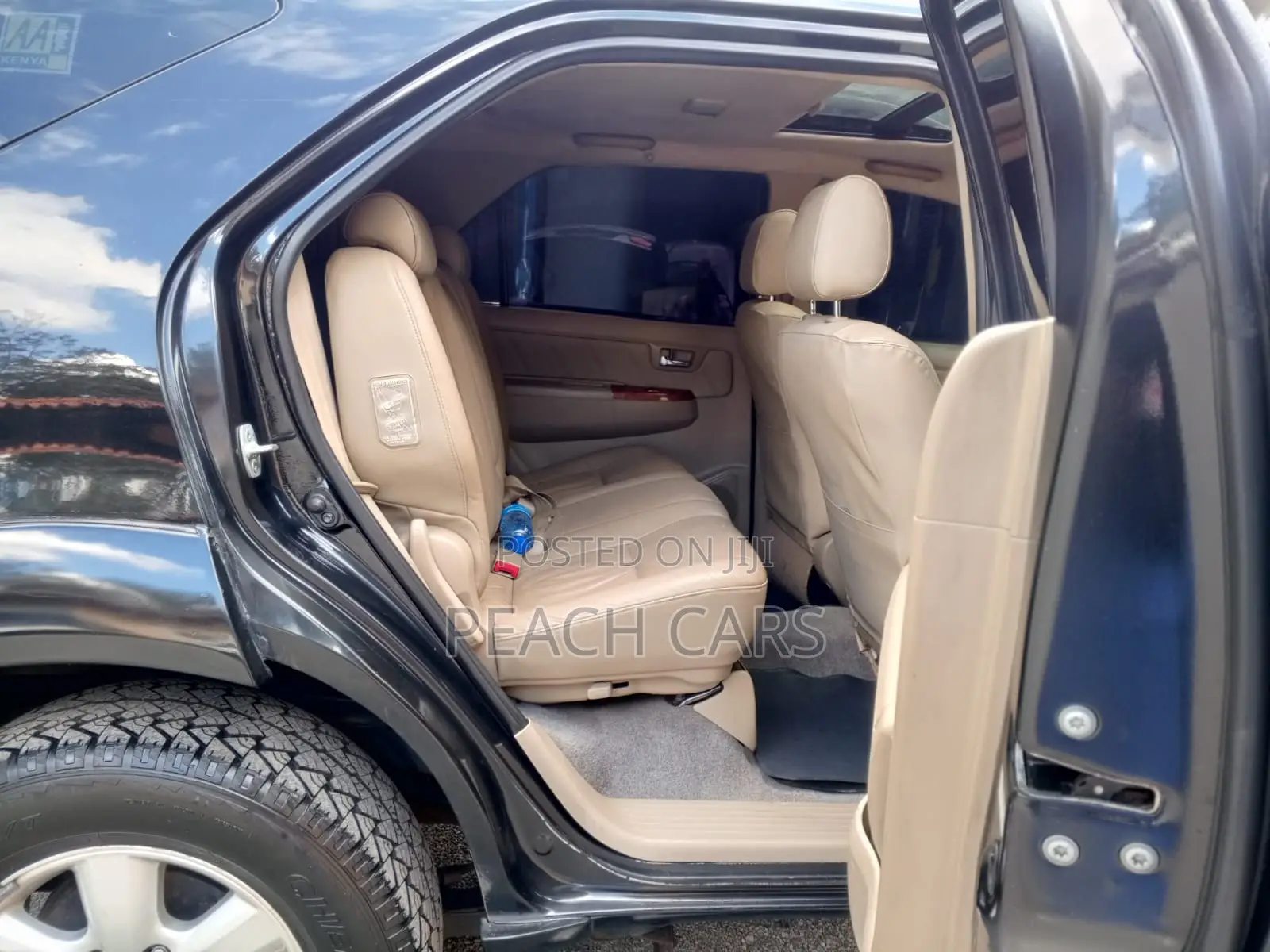 Toyota Fortuner 2010 Black