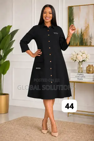 Button-Down Midi Shirt Dresses With a Contrasting Black Patch Pocket