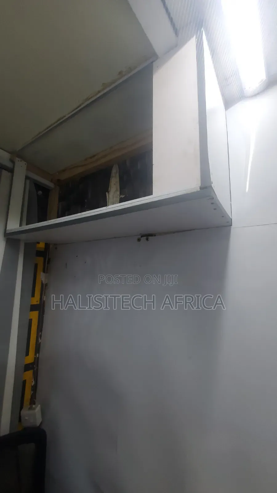 Cheap Furnished Office to Let + Free Wifi