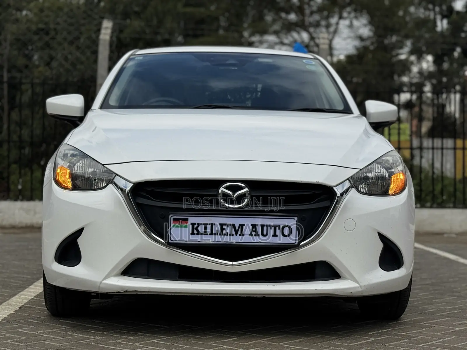 Mazda Demio 2019 White