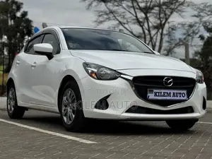 Mazda Demio 2019 White