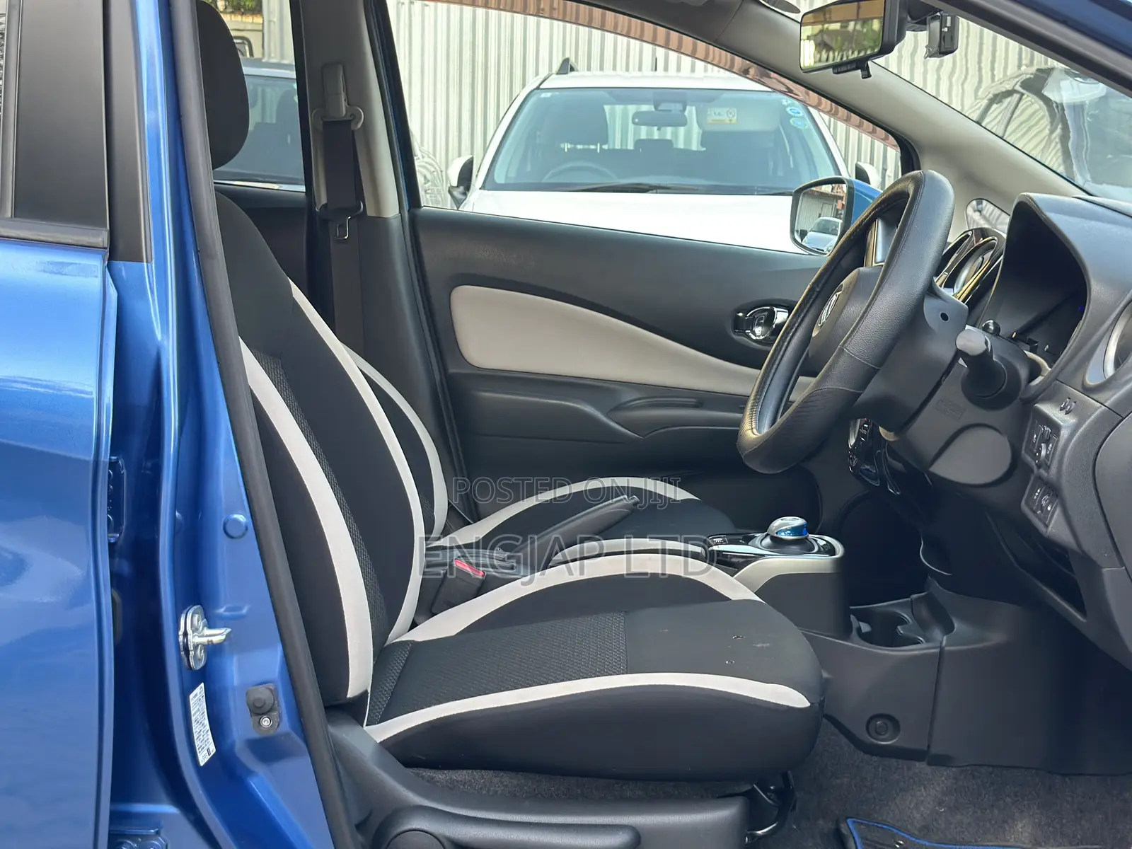 Nissan Note 1.2 Hybrid 2019 Blue