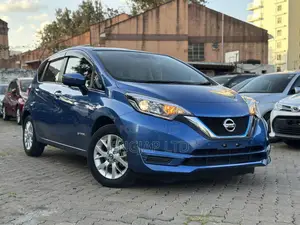Nissan Note 1.2 Hybrid 2019 Blue