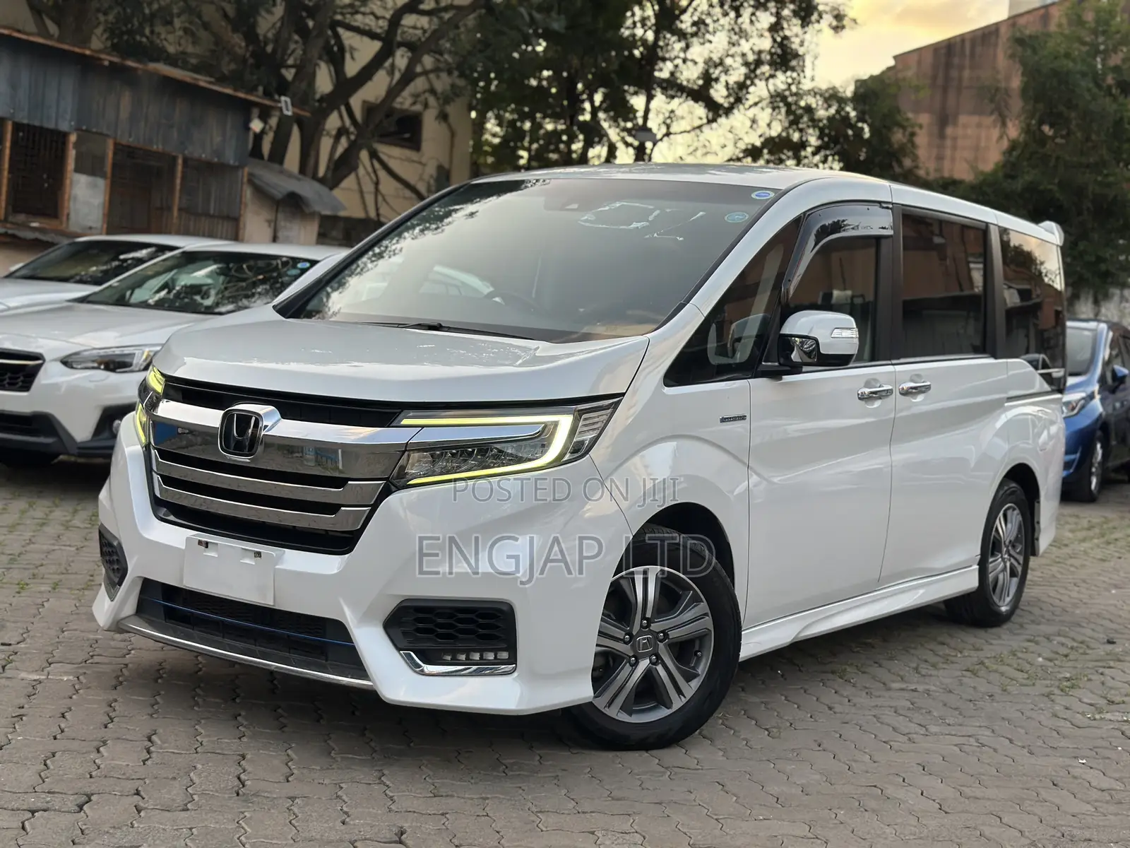 Honda Stepwgn 2019 Pearl