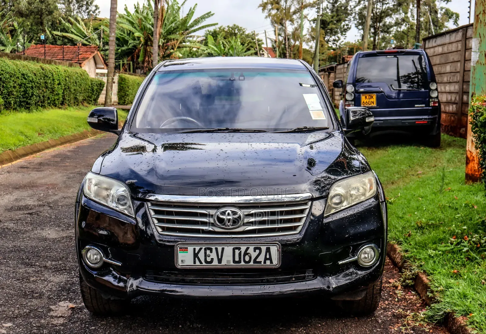 Toyota Vanguard 2012 Black