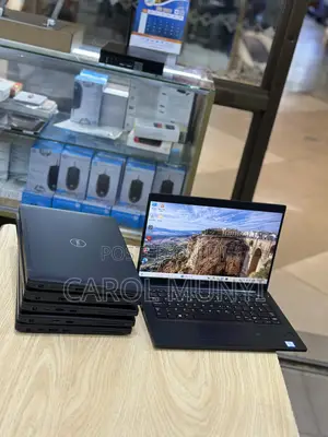 Laptop Dell Latitude 7390 16GB Intel Core i7 SSD 256GB