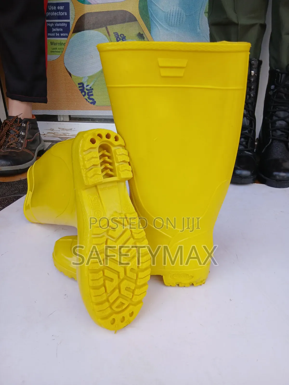 Normal Gumboot