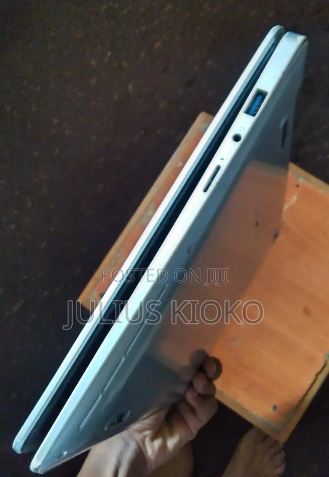 Laptop 8GB Intel Celeron HDD+SSD 500GB