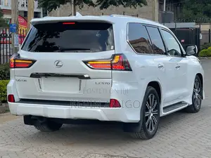 Lexus LX 2020 White