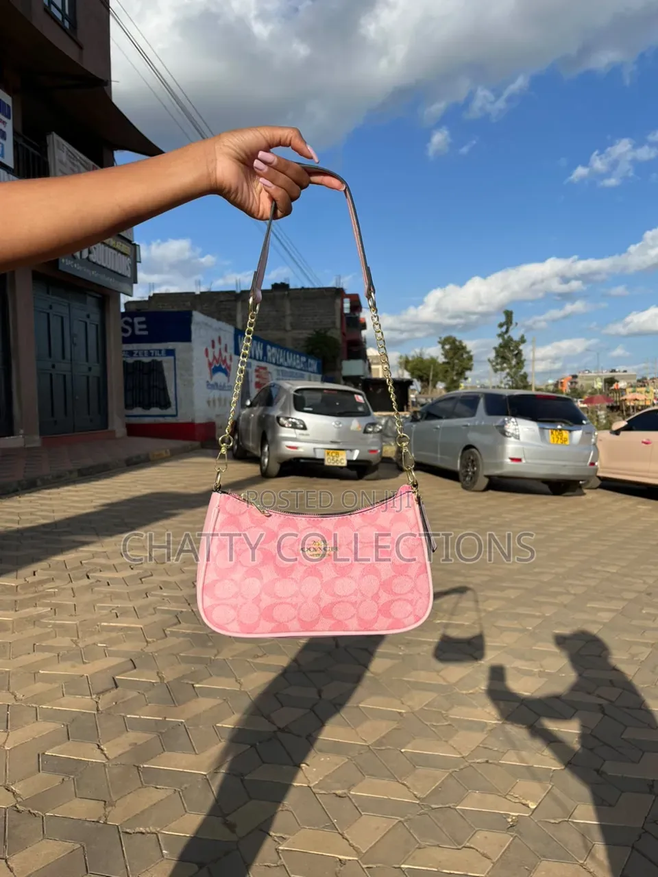 Pink Leather Ladies Coach Shoulder Bag