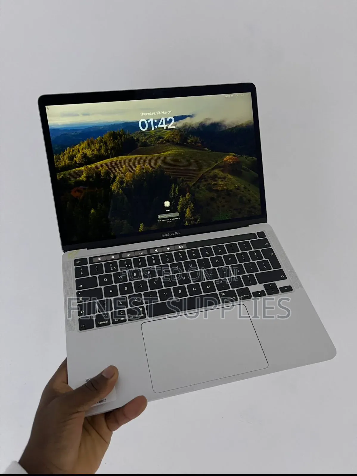 Laptop Apple MacBook Pro 2020 32GB Intel Core i7 SSD 512GB
