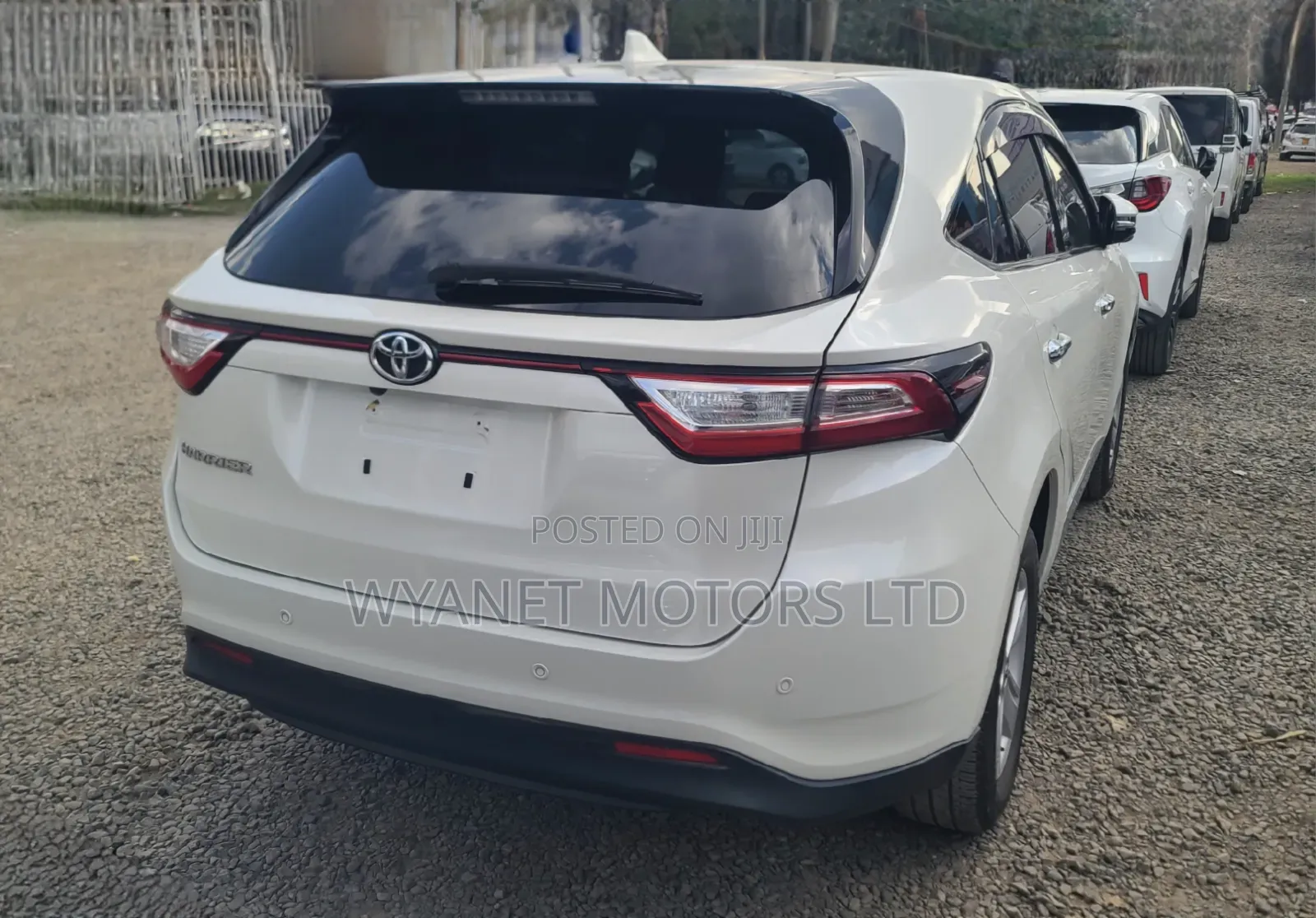 Toyota Harrier 2.0 2019 Pearl