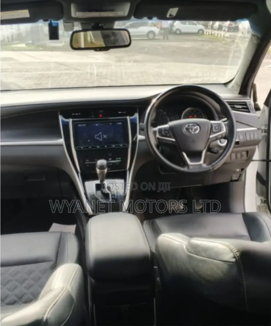 Toyota Harrier 2.0 2019 Pearl