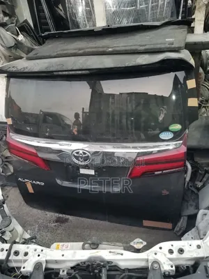 Alphard 2018 Boot