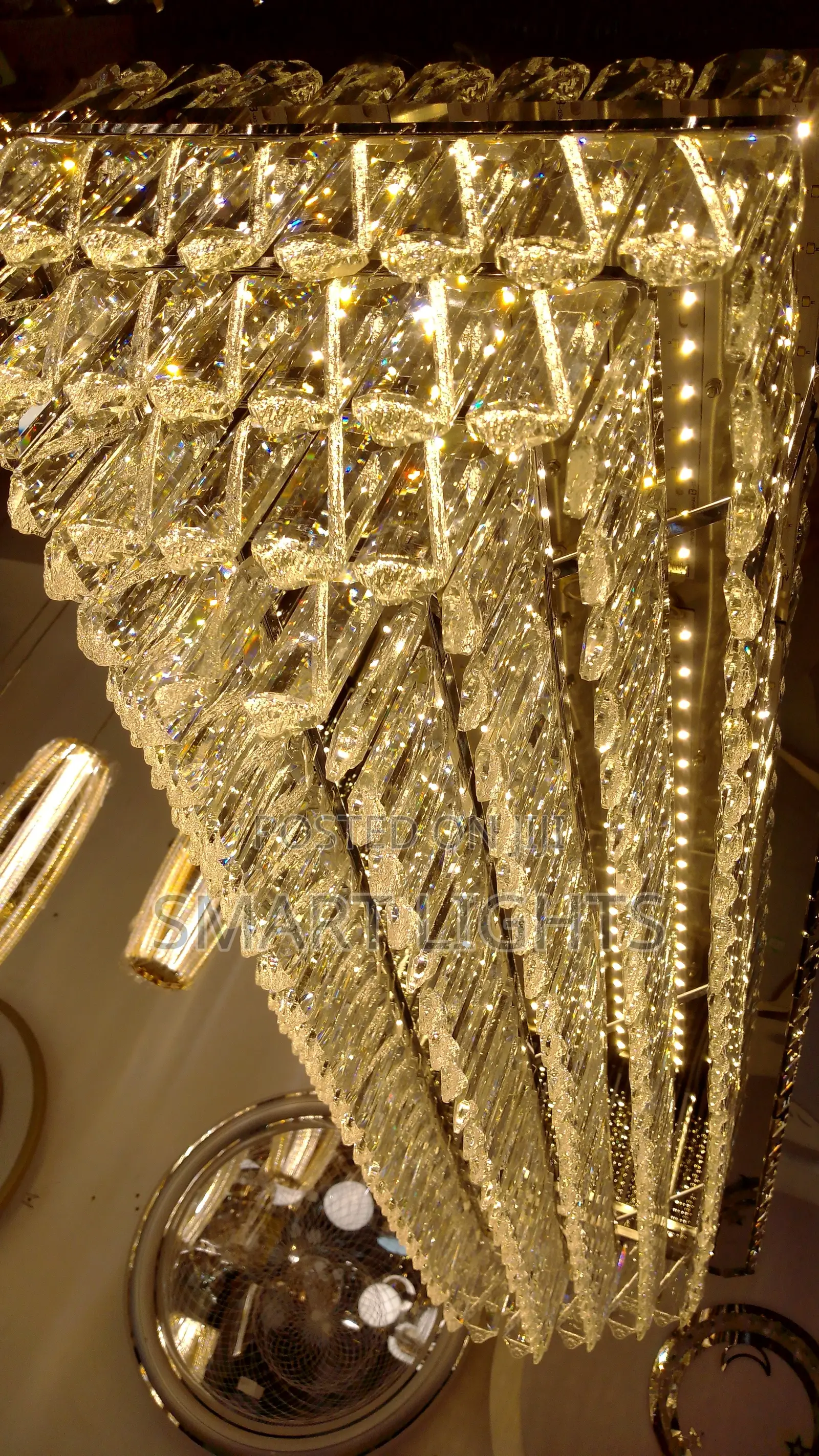 Modern Crystal Chandelier for Living Rooms