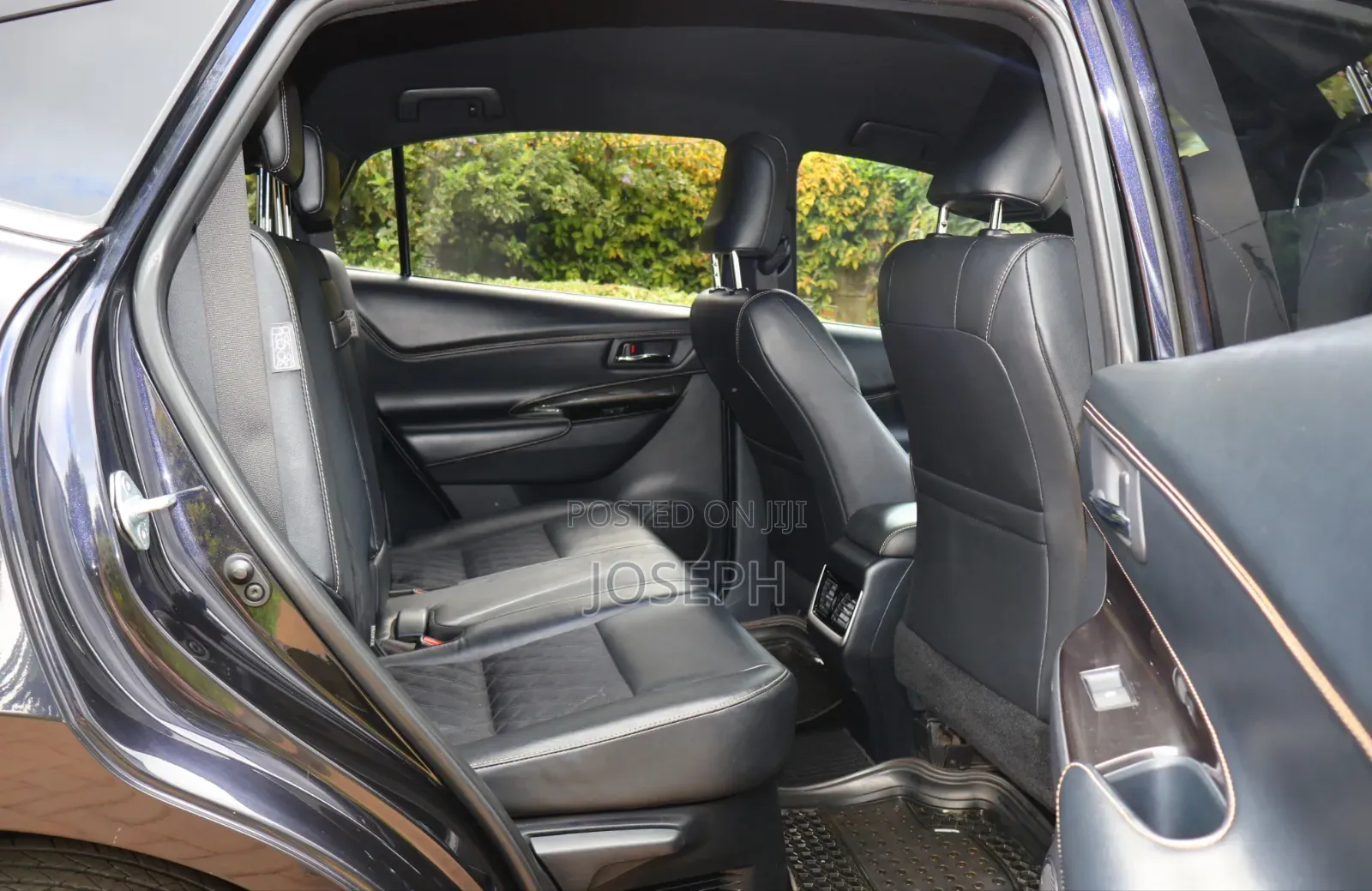 Toyota Harrier 2017