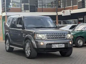 Land Rover Discovery 2010 Gray