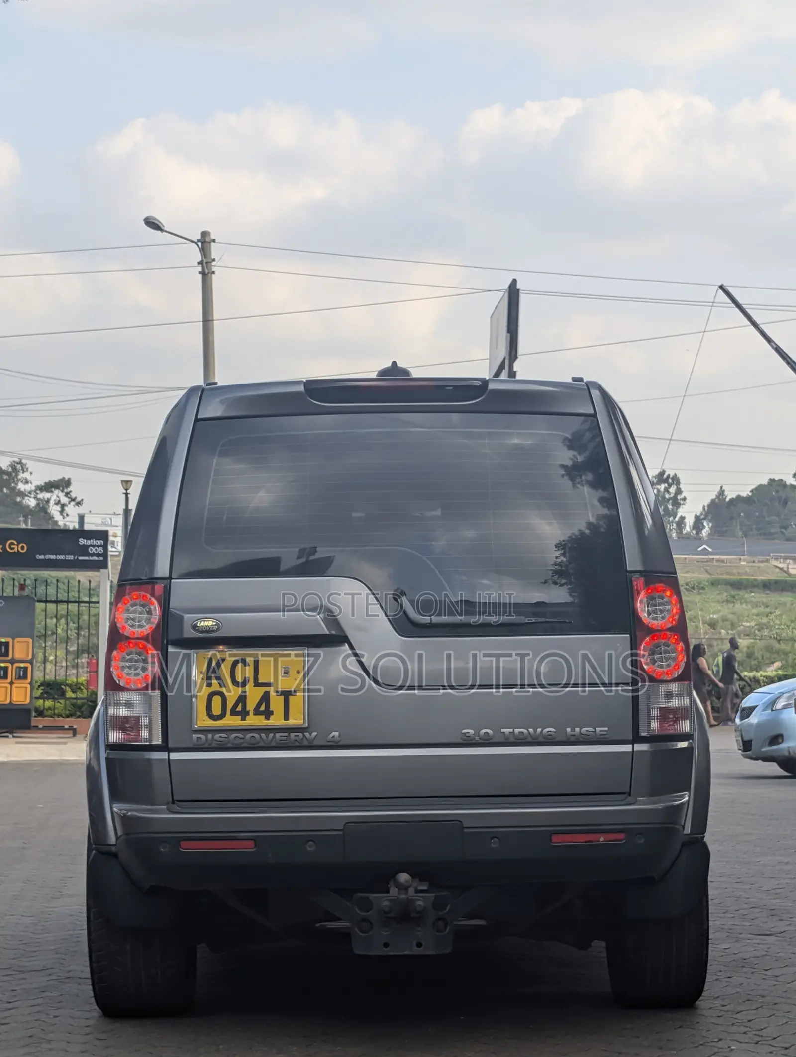 Land Rover Discovery 2010 Gray