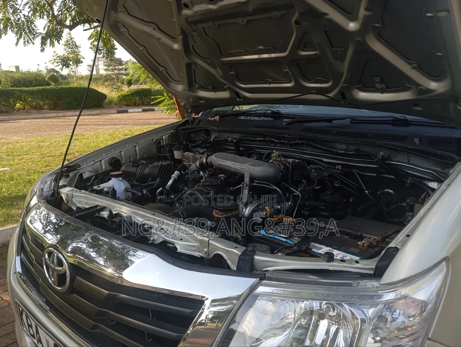 Toyota Hilux 2004 Beige