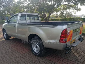 Toyota Hilux 2008 Silver