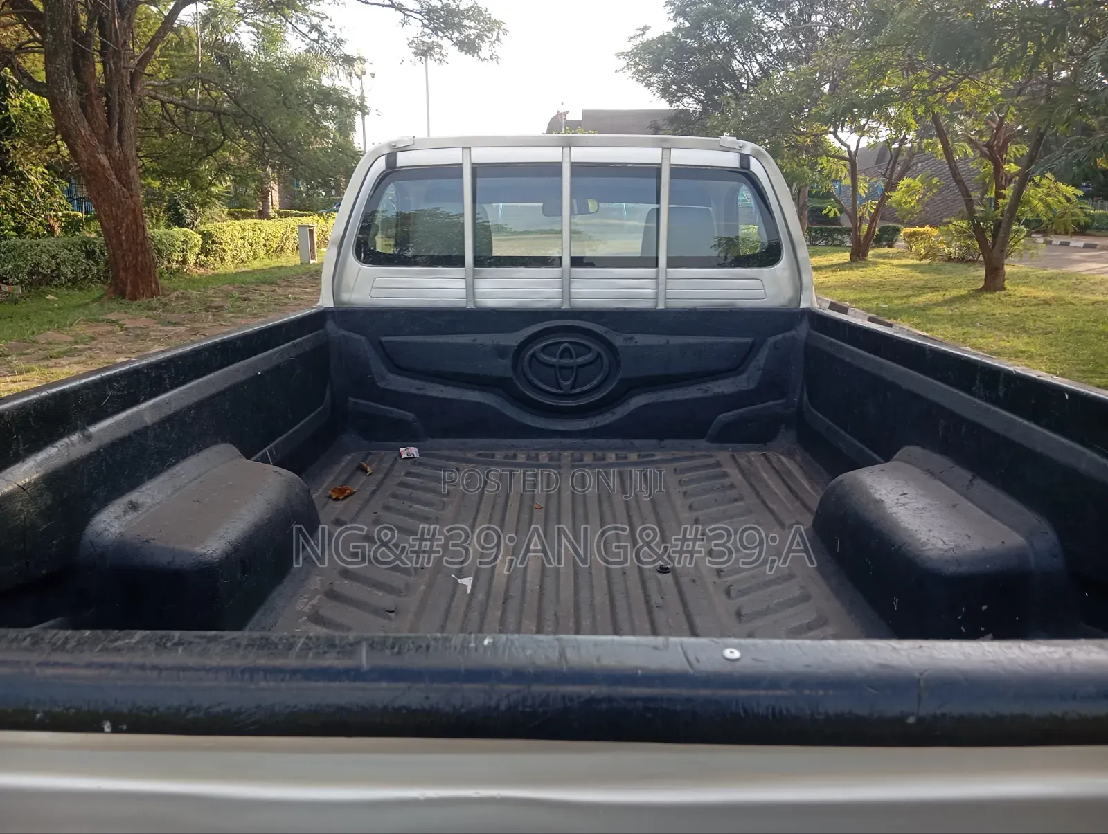Toyota Hilux 2008 Silver