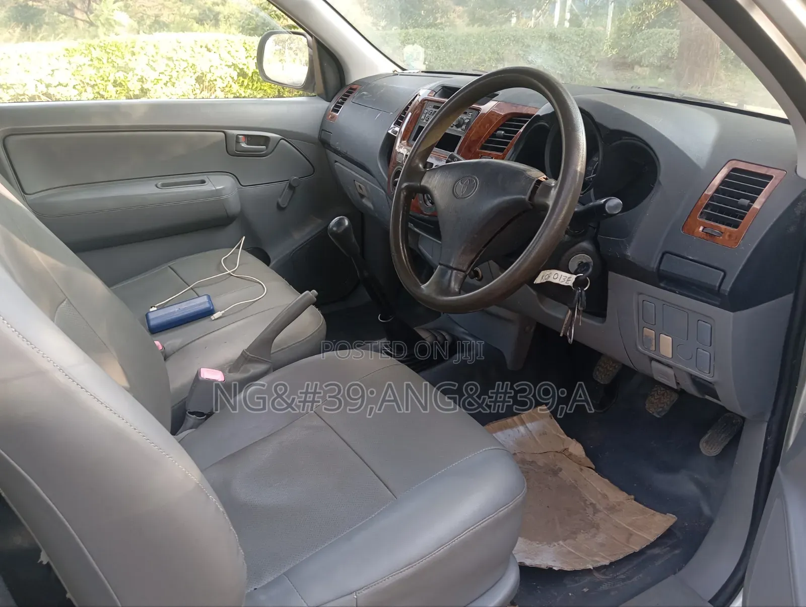 Toyota Hilux 2008 Silver