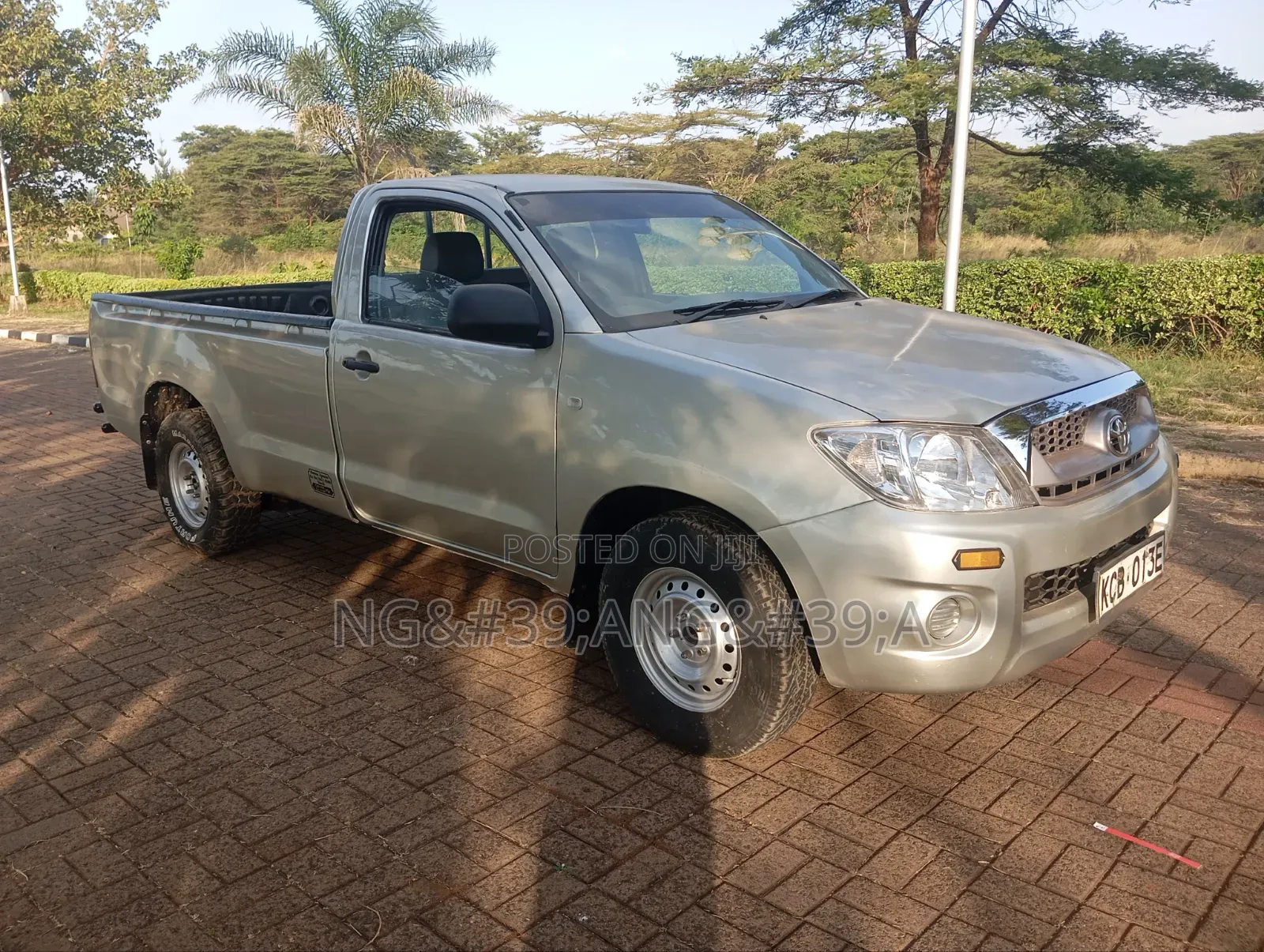 Toyota Hilux 2008 Silver
