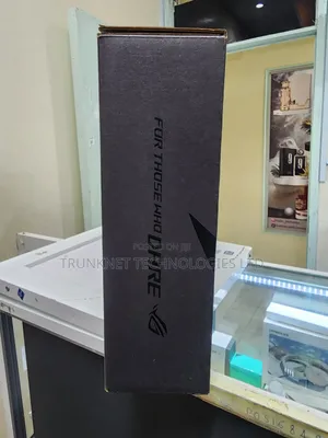 New Laptop Asus ROG Zephyrus G14 16GB AMD Ryzen 9 SSD 1T