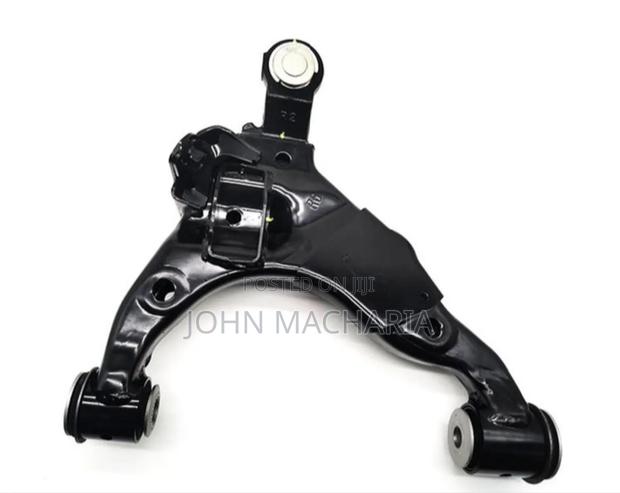Front Lower Control Arm for Toyota Land Cruiser Prado 150