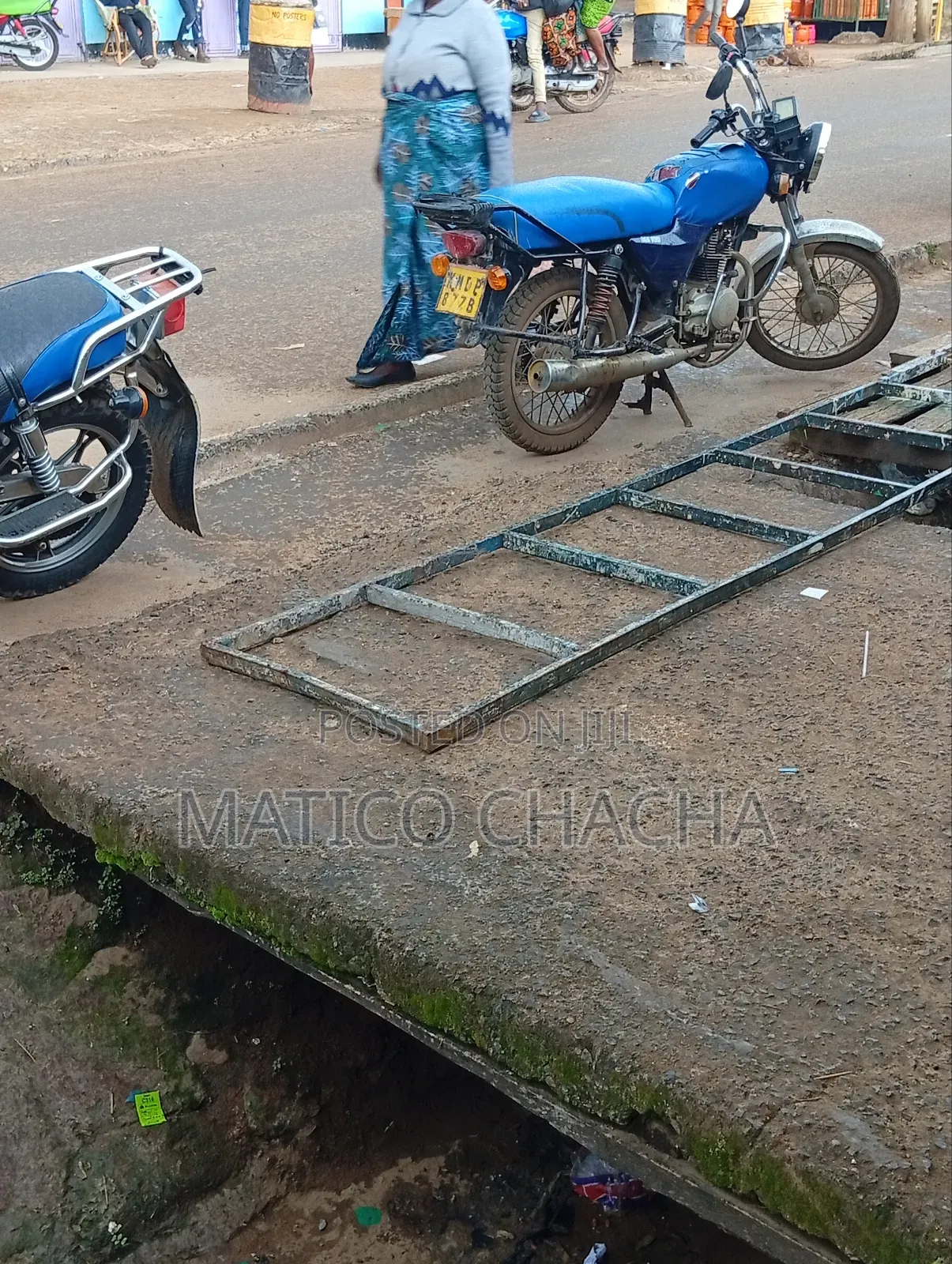 Bajaj Boxer 100 2022 Red