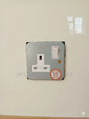 Industrial Surface Mounted Metal Box Wall Socket