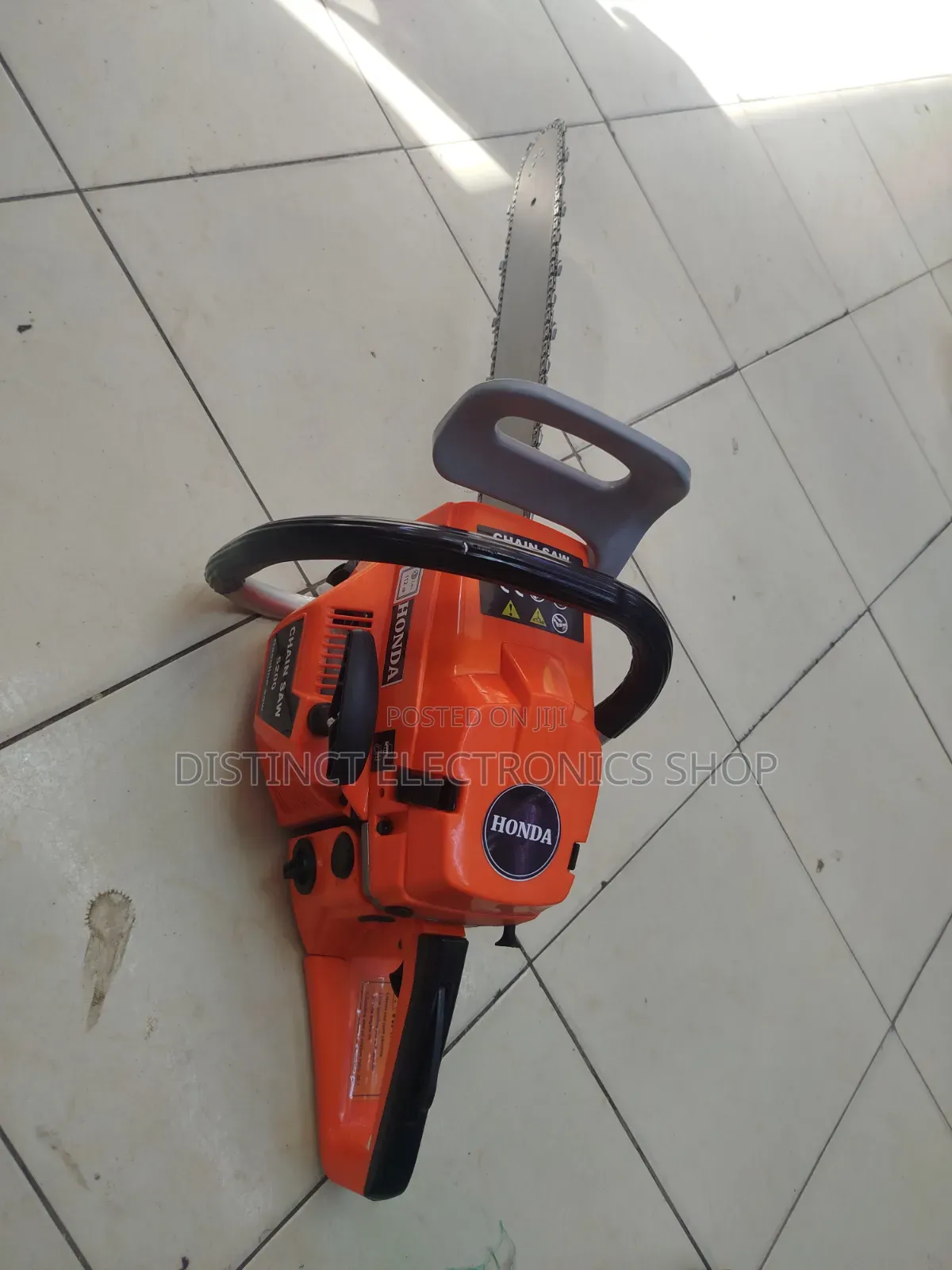 Honda Chainsaw Machine