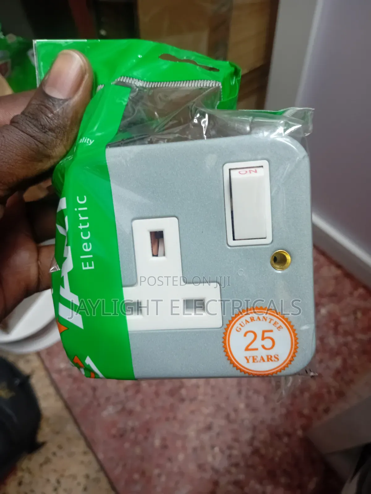 High Quality Safety Fireproof Metal Single Socket