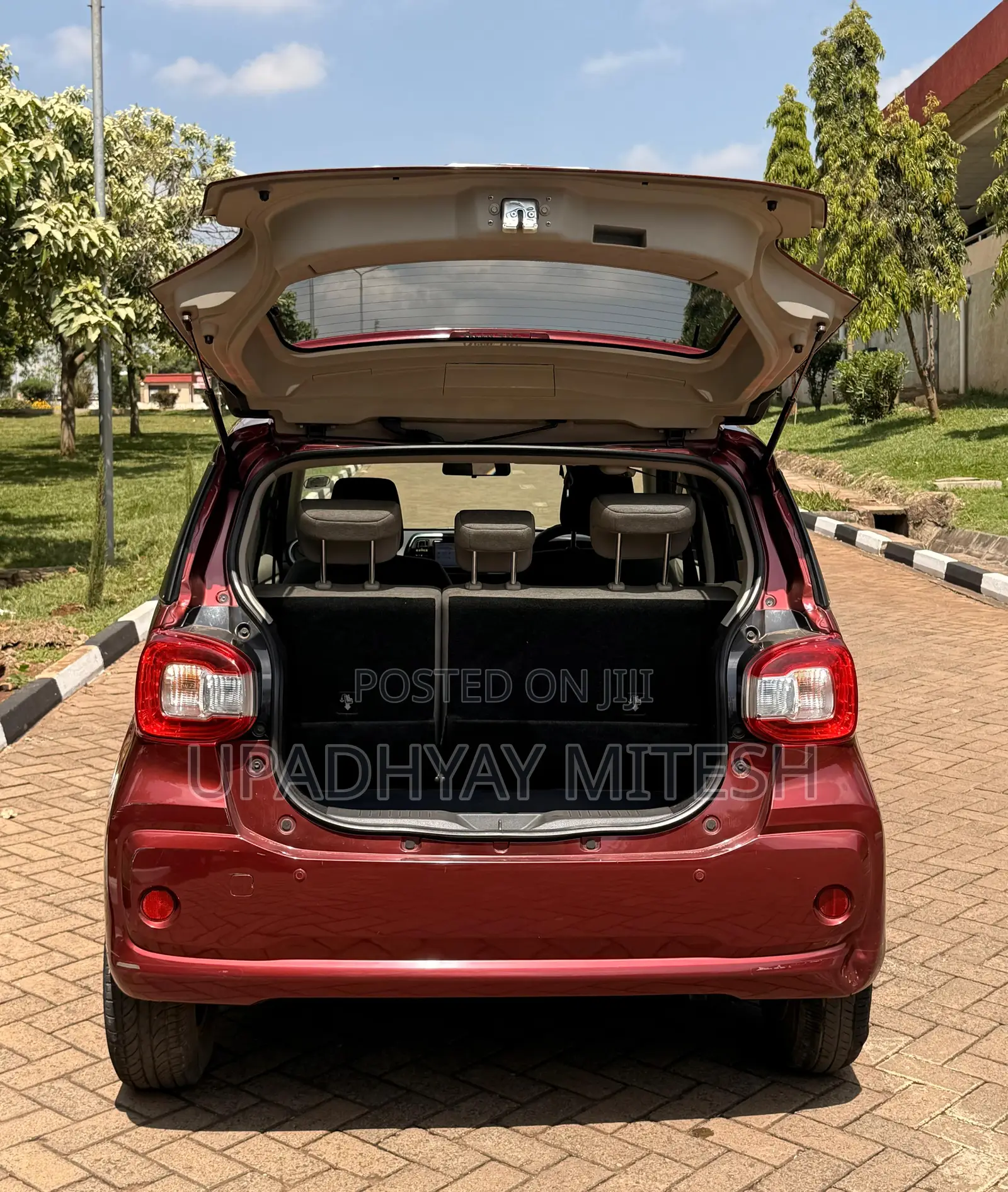 Daihatsu Boon 2016 Red