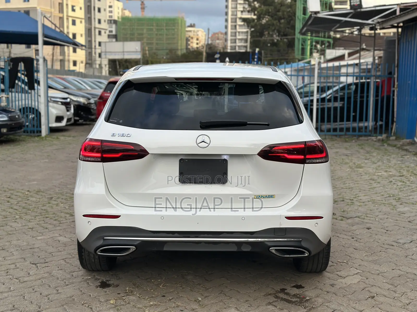 Mercedes-Benz B-Class B180 Petrol 2019 Pearl