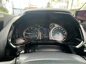 Toyota Land Cruiser Prado 2019 Pearl