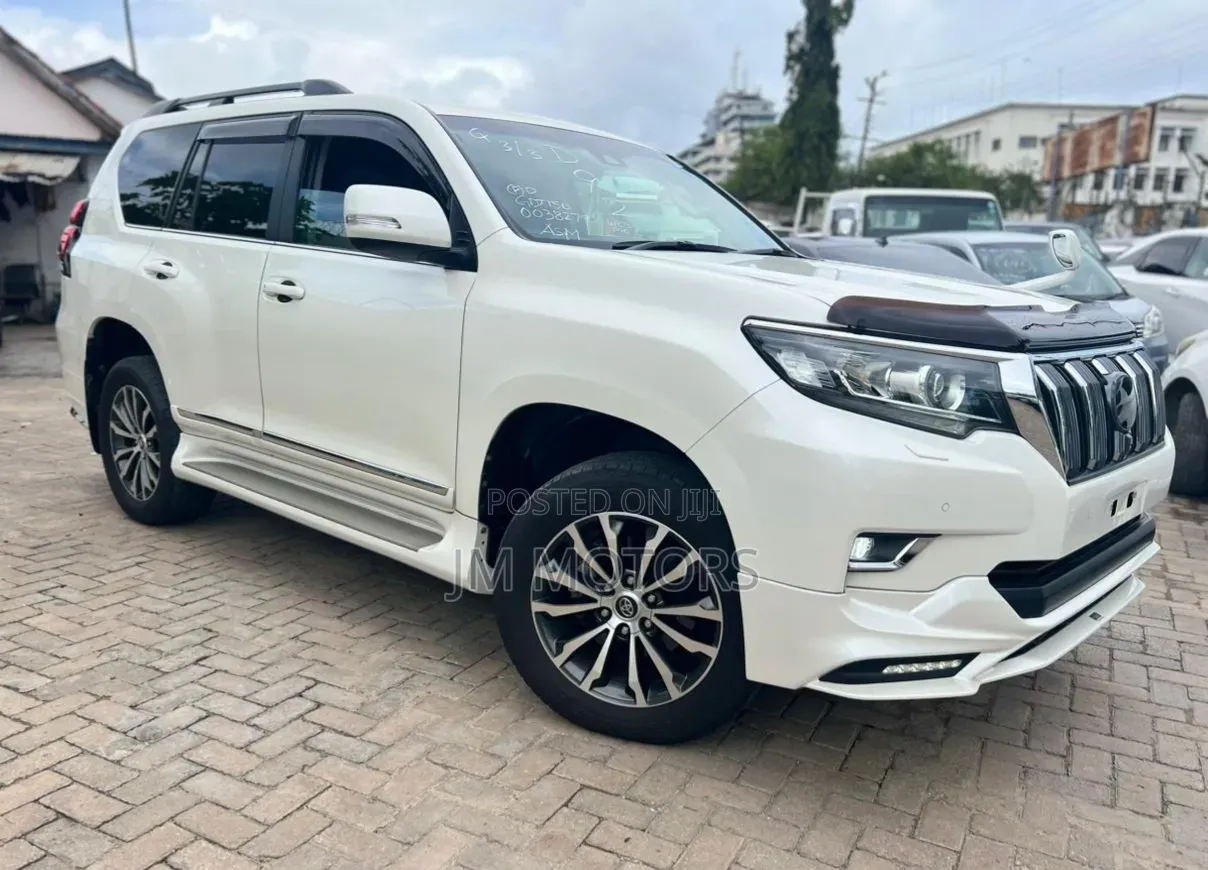 Toyota Land Cruiser Prado 2019 Pearl