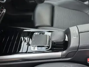 Mercedes-Benz B-Class B180 Petrol 2019 Red
