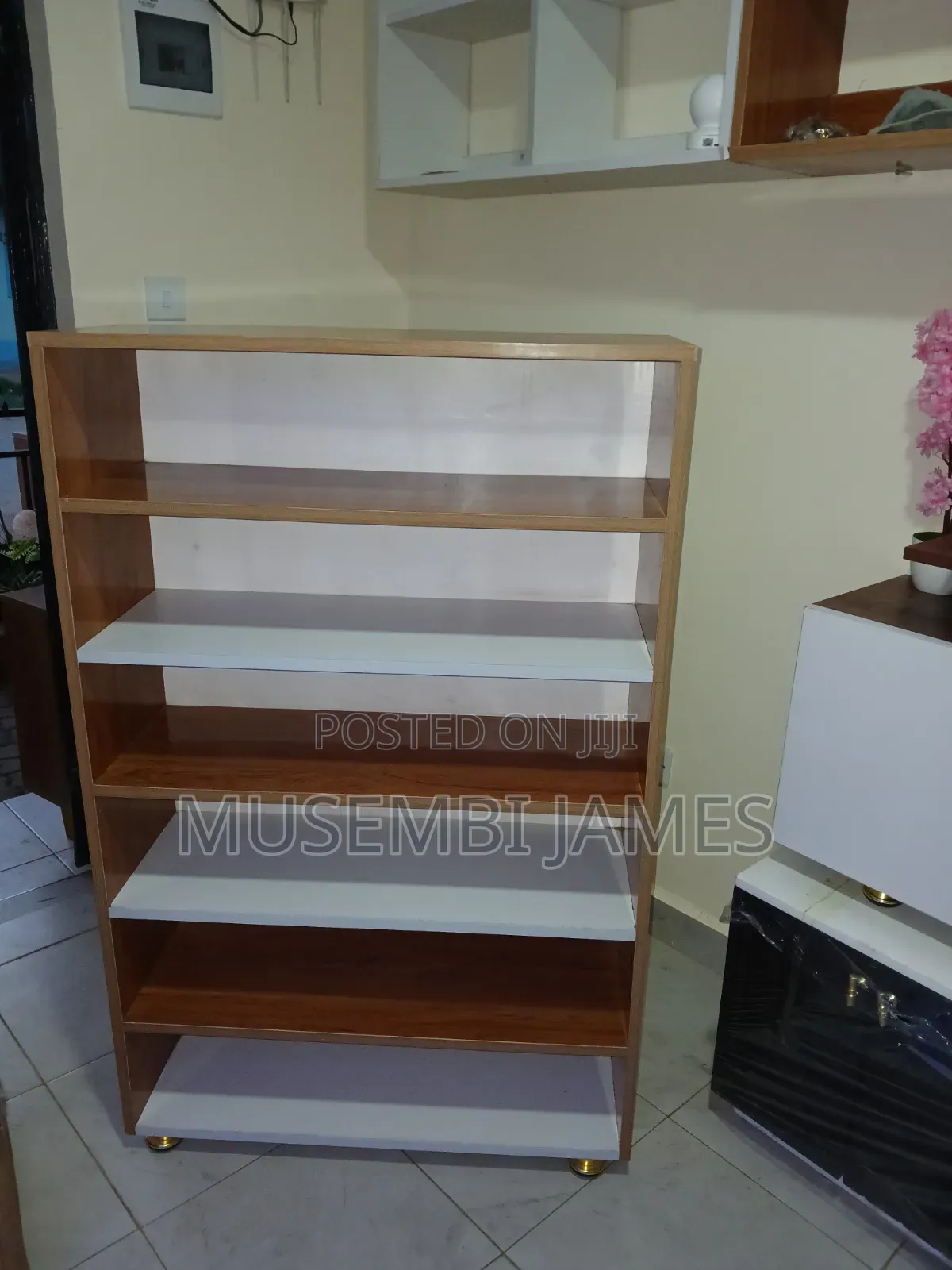 Royal Shoe Rack