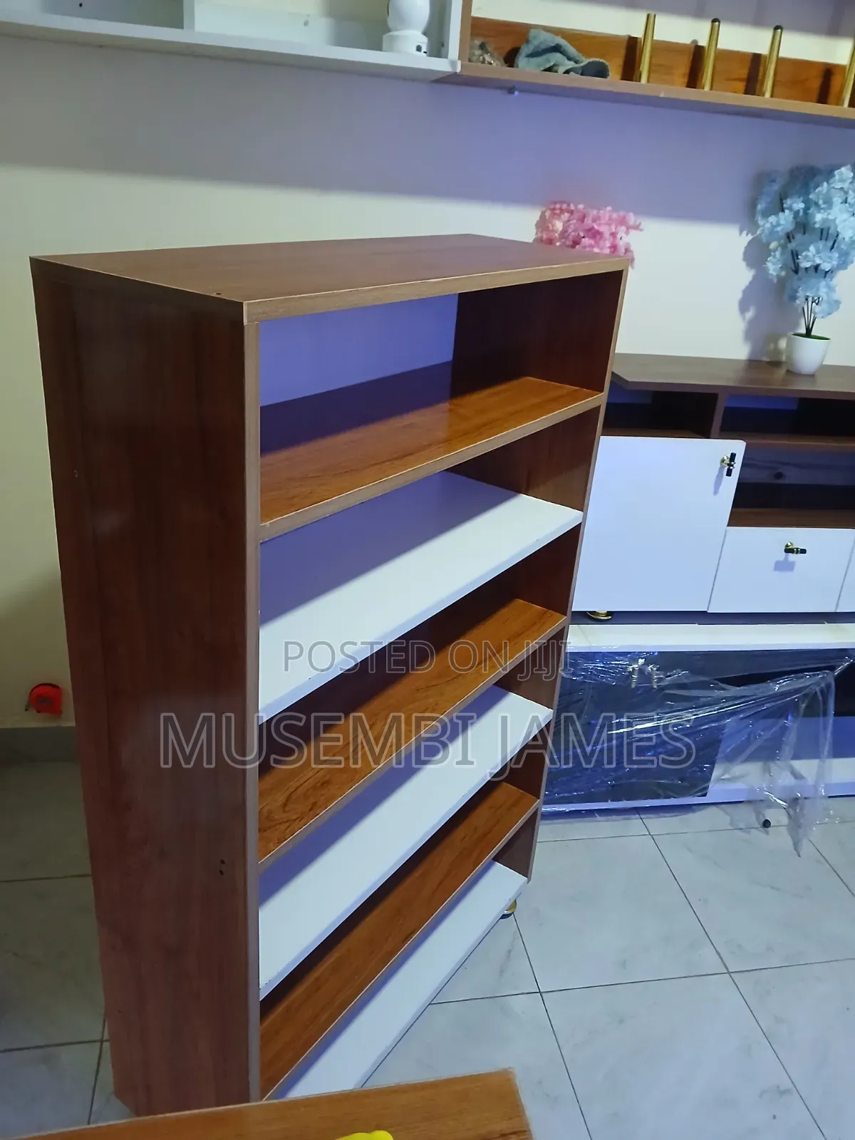 Royal Shoe Rack