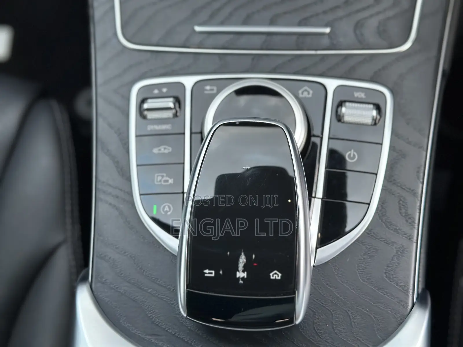Mercedes-Benz C200 2019 Black