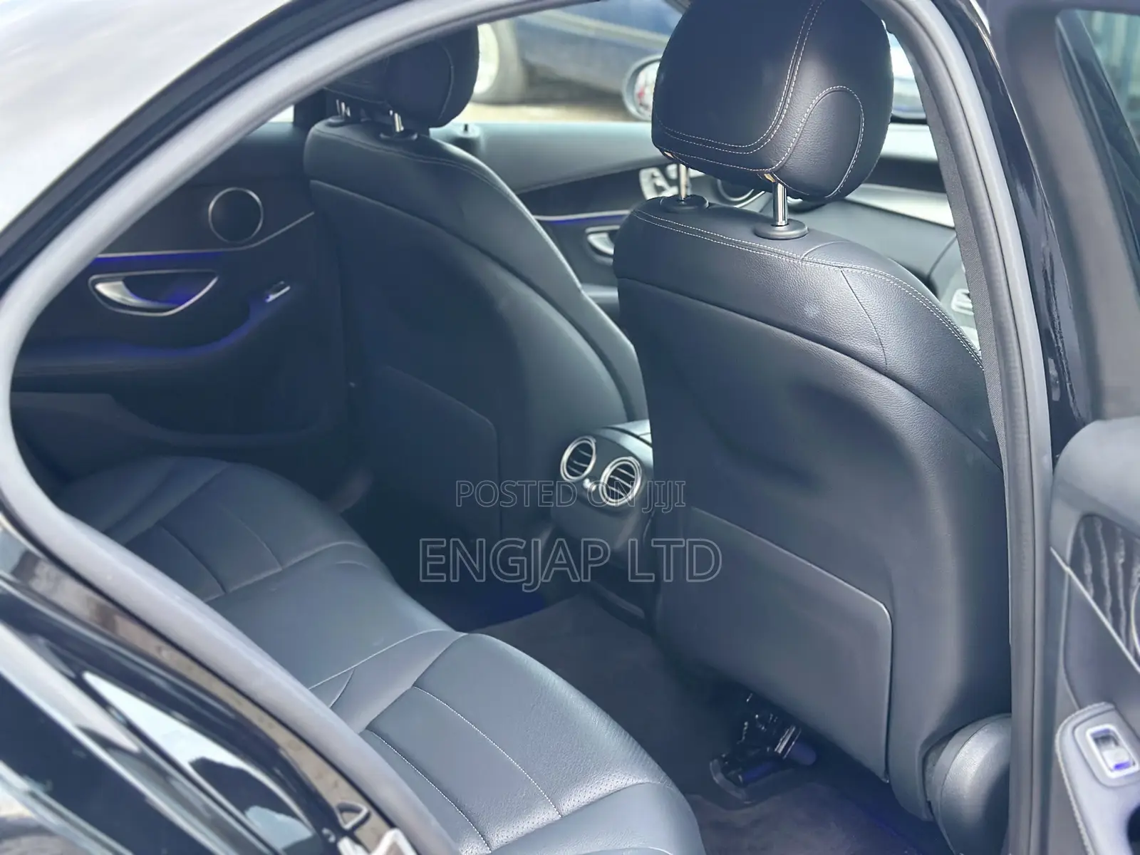 Mercedes-Benz C200 2019 Black