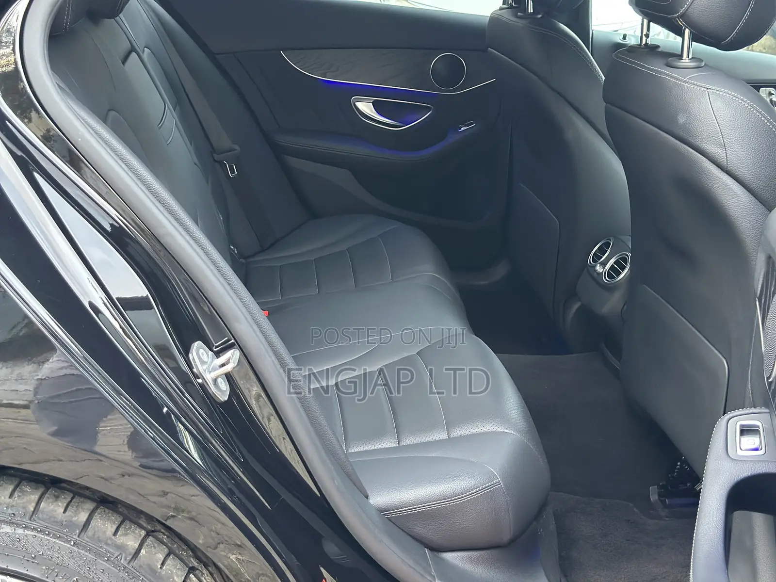 Mercedes-Benz C200 2019 Black
