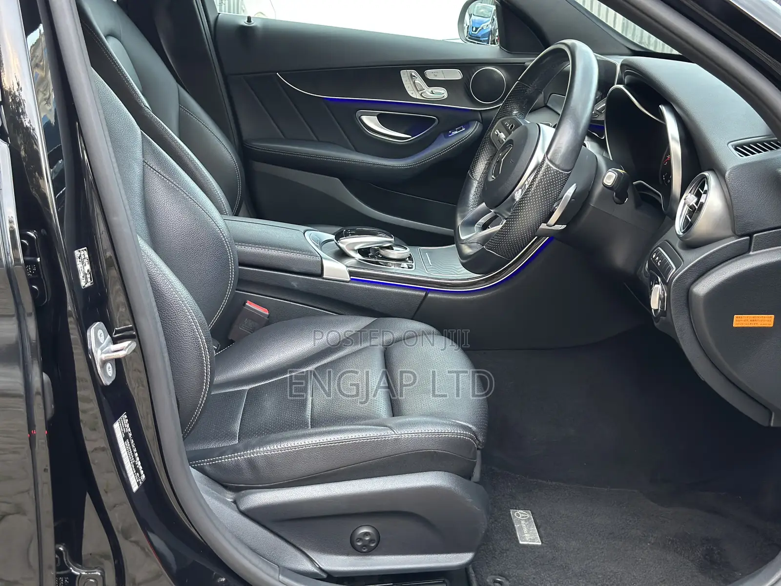 Mercedes-Benz C200 2019 Black