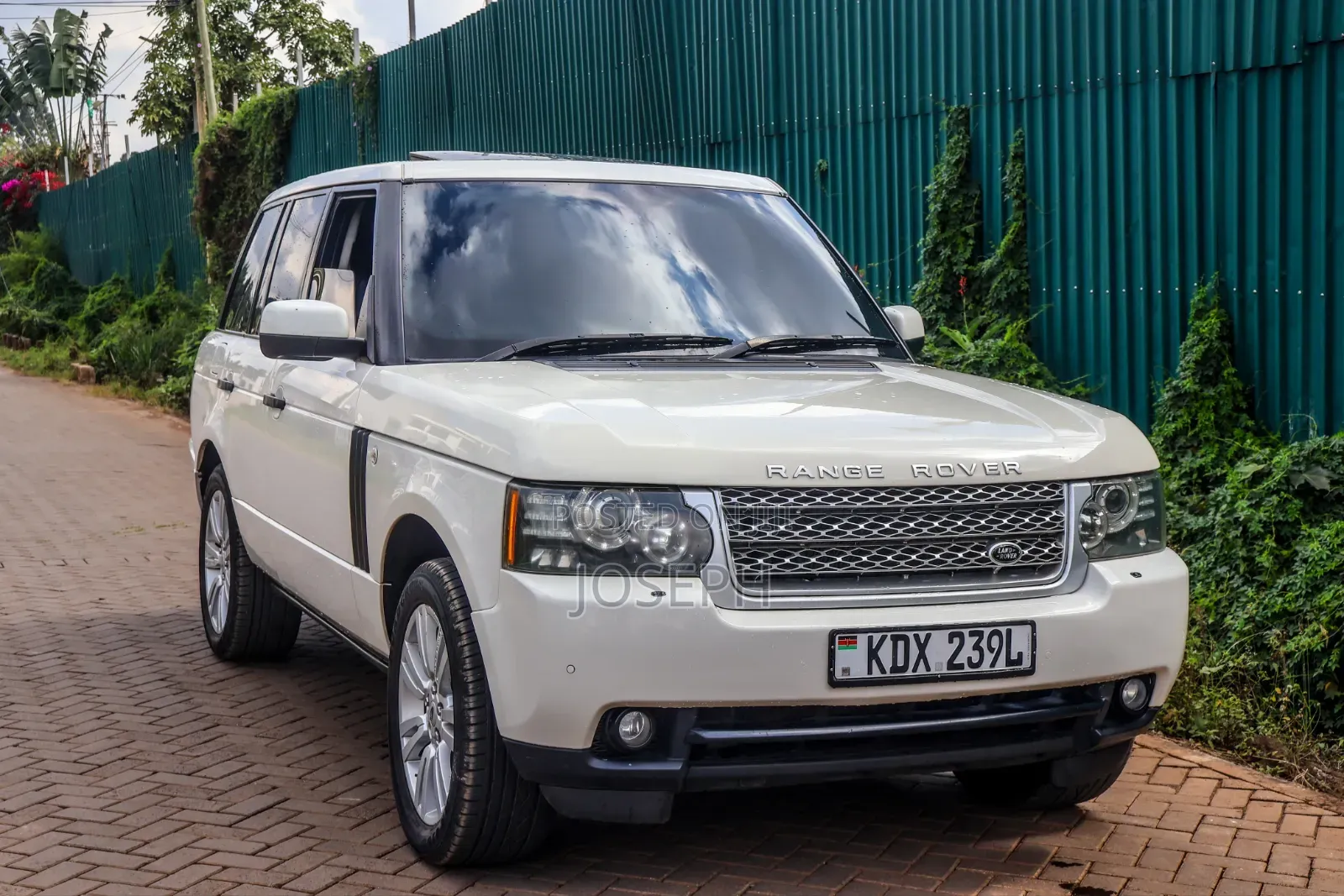 Land Rover Range Rover Vogue 2010 Pearl