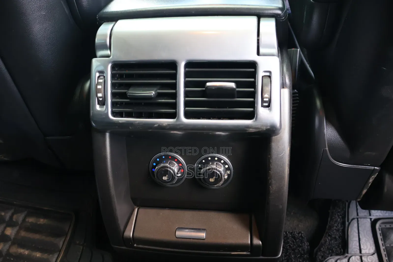 Land Rover Range Rover Vogue 2010 Pearl