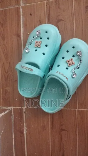Crocks Double Soles