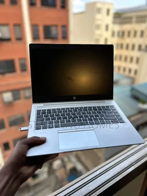New Laptop HP 8GB SSD 256GB